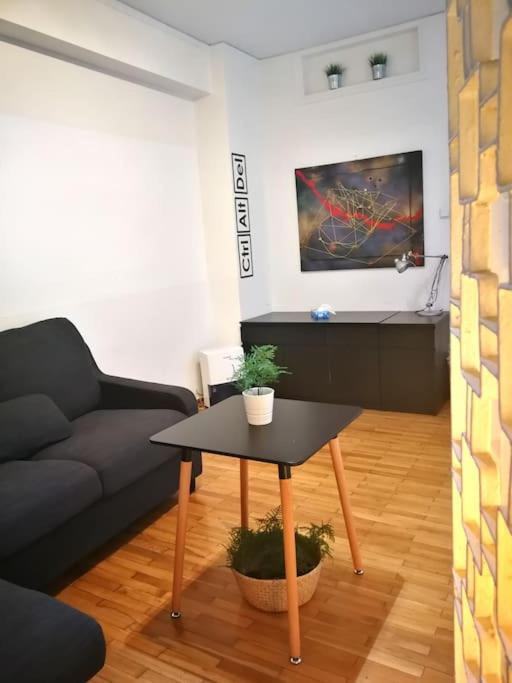 Apartment With Private Patio Athene Buitenkant foto