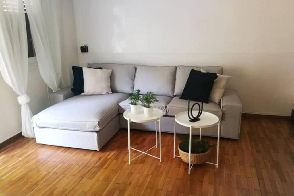 Apartment With Private Patio Athene Buitenkant foto